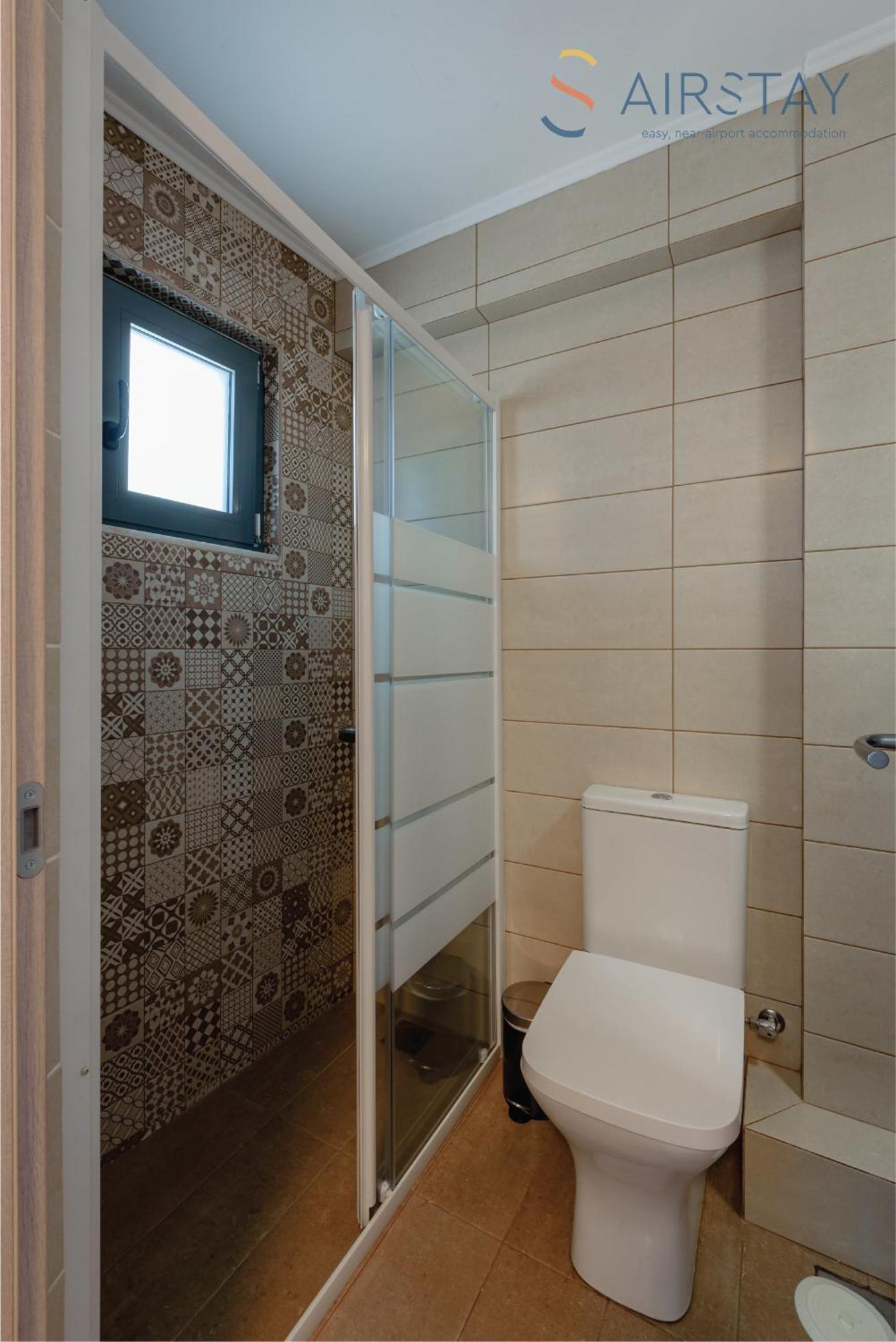 Cheli Airport By Airstay Apartment *