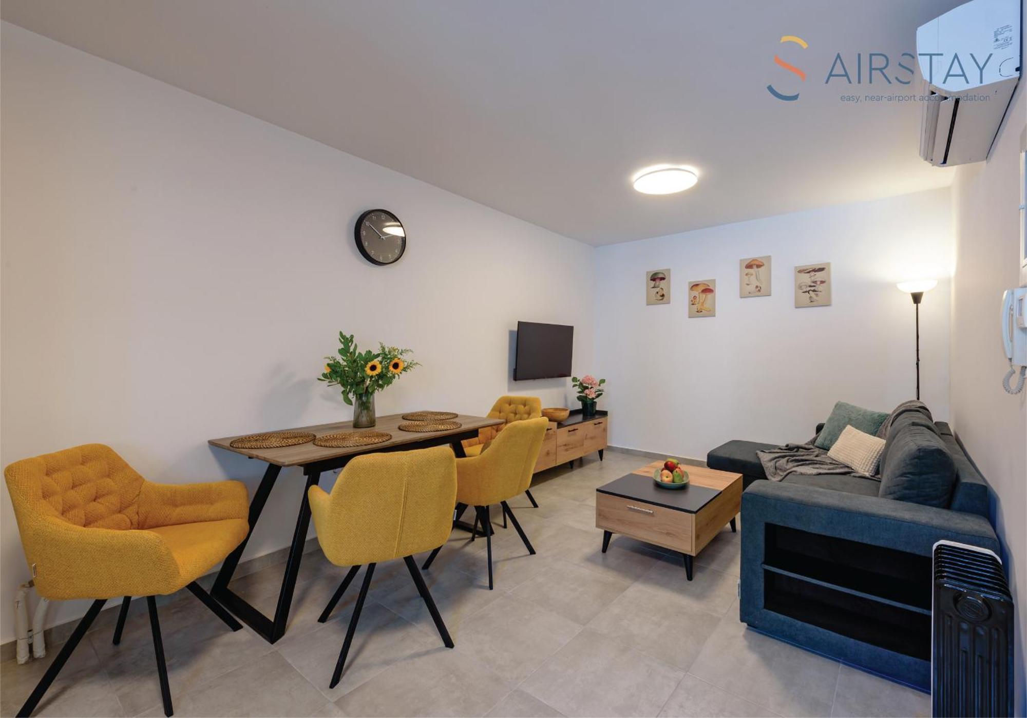 Cheli Airport By Airstay Apartment *